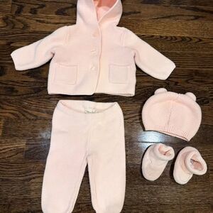 Baby Gap 3–6M Baby Outfit Set Pink Matching Set Spring Outfit Like New